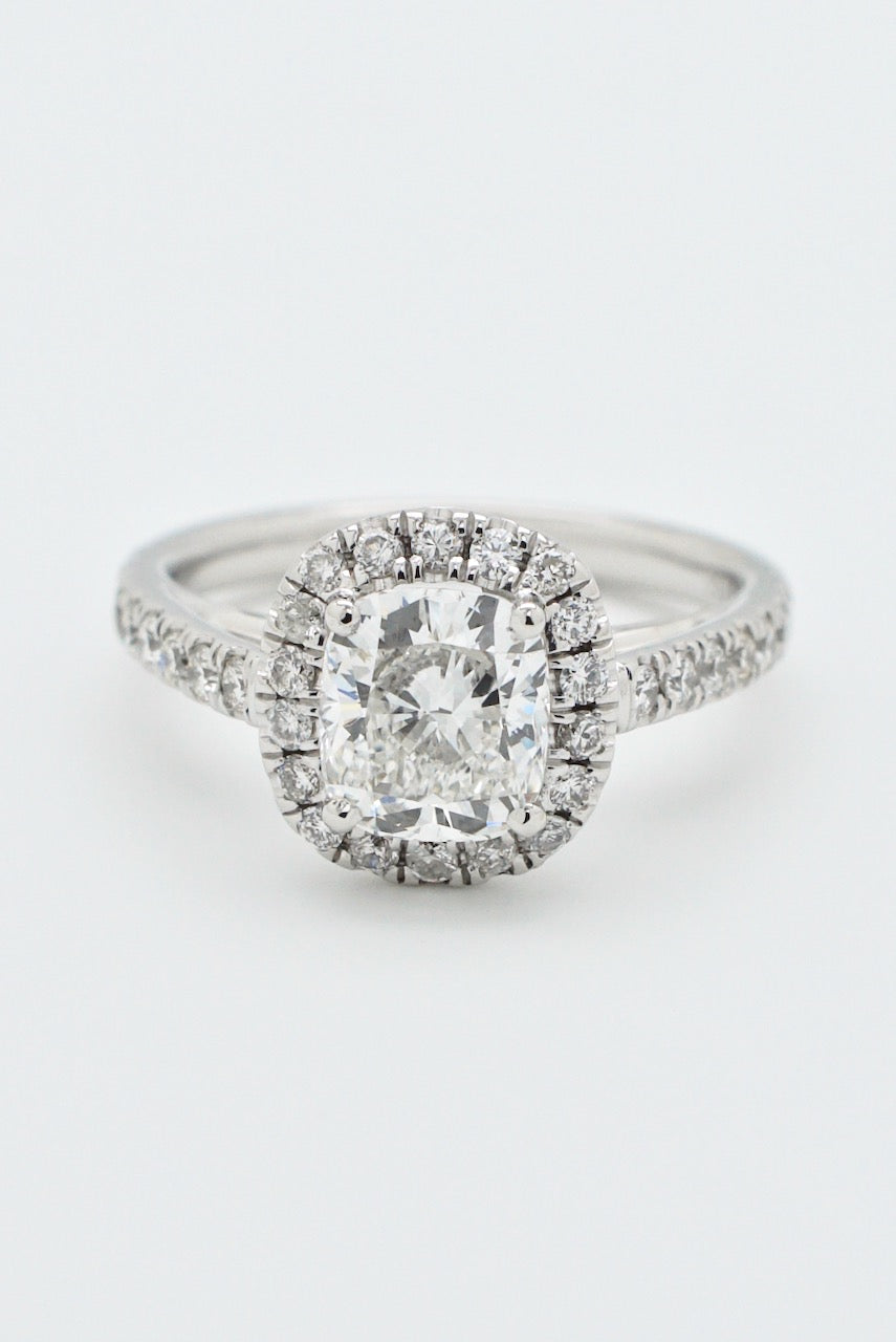 Vintage 18k White Gold Cushion Cut Diamond Ring