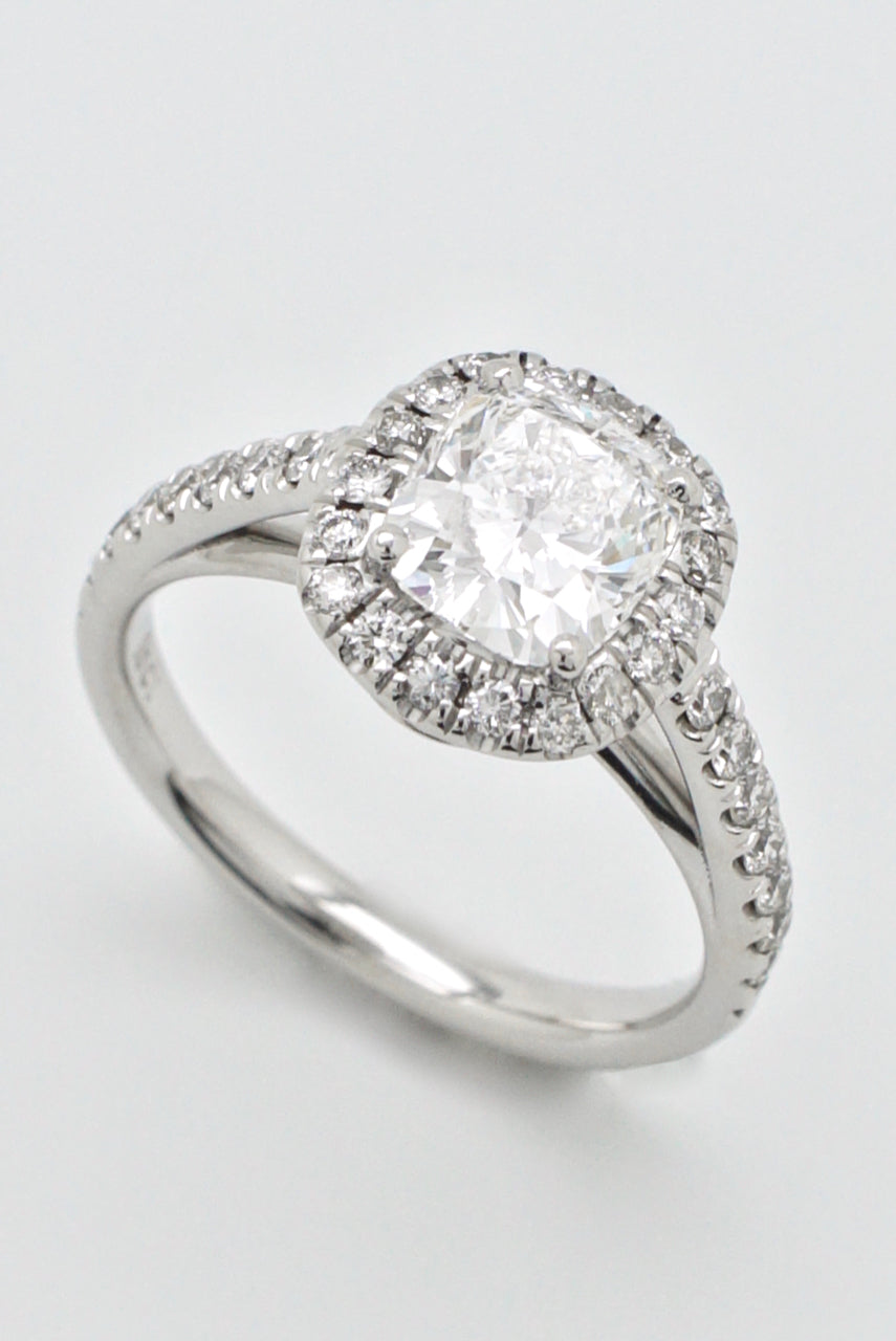 Vintage 18k White Gold Cushion Cut Diamond Ring