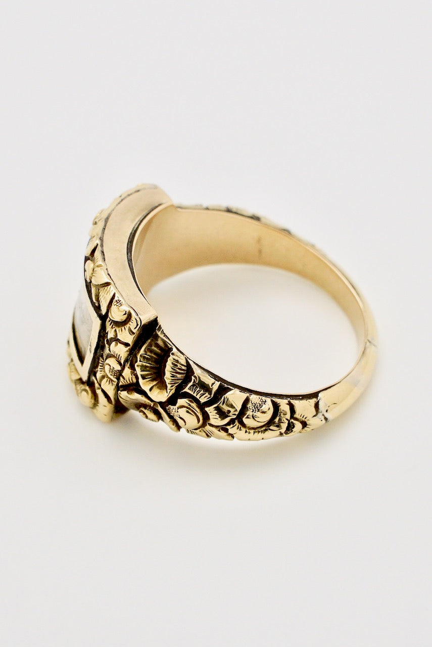 Antique 15k Yellow Gold Mourning Hair Memorial Ring