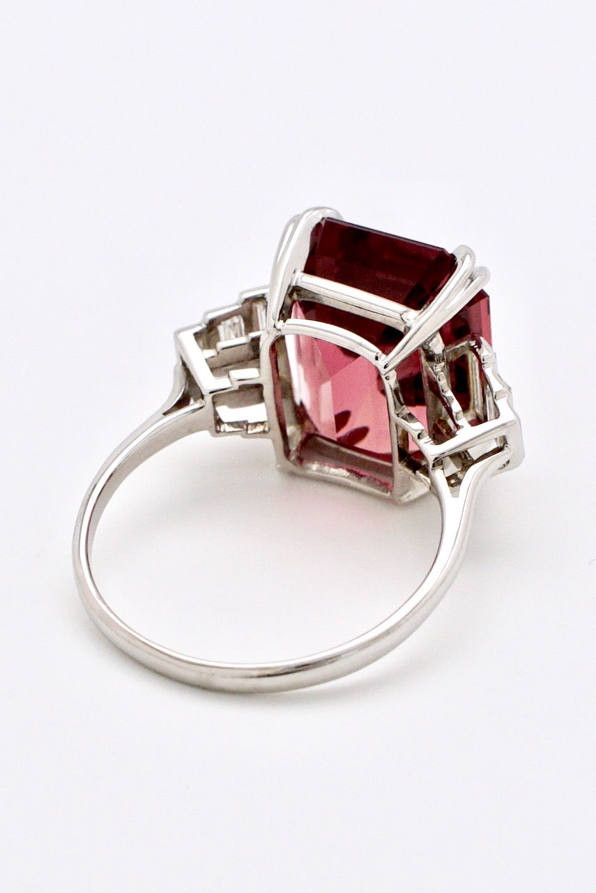 Vintage 18k White Gold Pink Tourmaline Diamond Ring