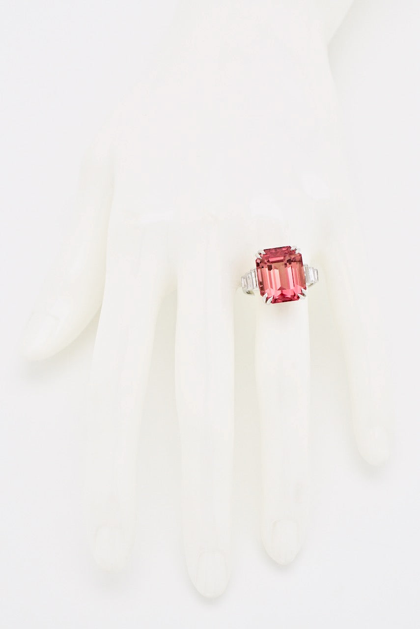 Vintage 18k White Gold Pink Tourmaline Diamond Ring