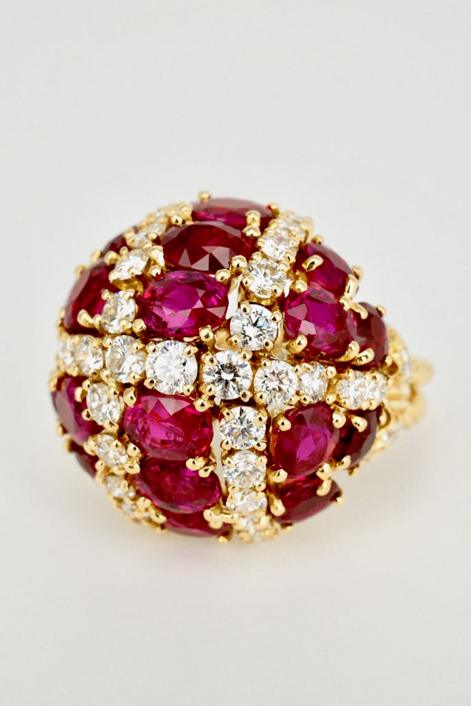 Vintage 18K Yellow Gold Ruby Diamond Bombe Ring 1970s